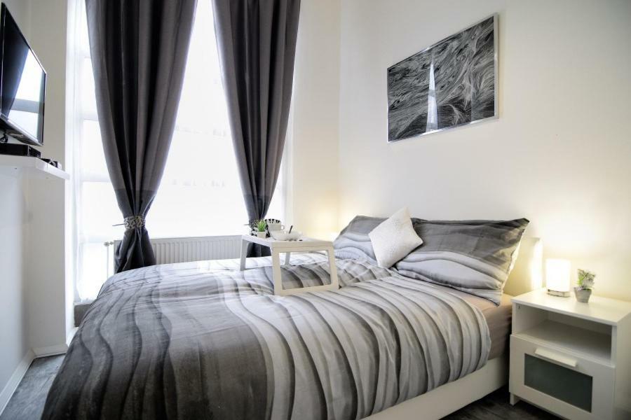 Lea Apartment - Free Parking In Front For 2 Cars ザグレブ エクステリア 写真